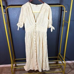 Cream Maxi‎ Sundress with Puff Sleeves and V-Neck